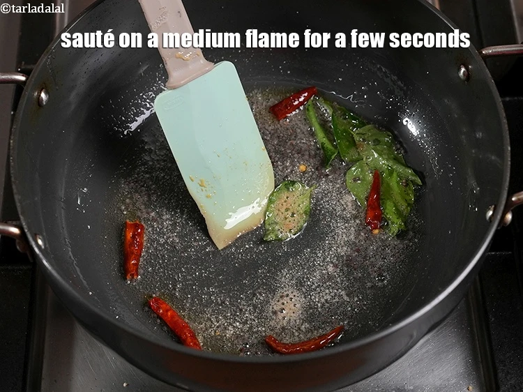 Step 28 – <p>Sauté on a medium flame for a few seconds.</p>