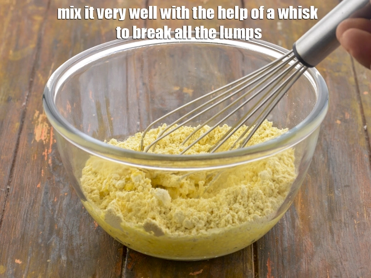 Step 4 – <p>Mix it very well with the help of a whisk to break all the lumps.</p>