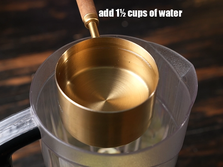 Step 11 – <p>Add 1.5 cups of <strong>water</strong>.</p>
