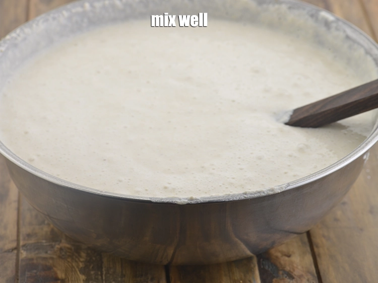 Step 18 – <p><span style="background-color:rgb(255,255,255);color:rgb(0,0,0);">Mix the batter well once again.</span></p>