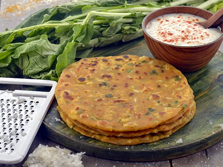 Step 26 – <p>If you are not going to serve<strong>&nbsp;Mooli Paratha</strong>&nbsp;immediately, cool them on a wire rack to …