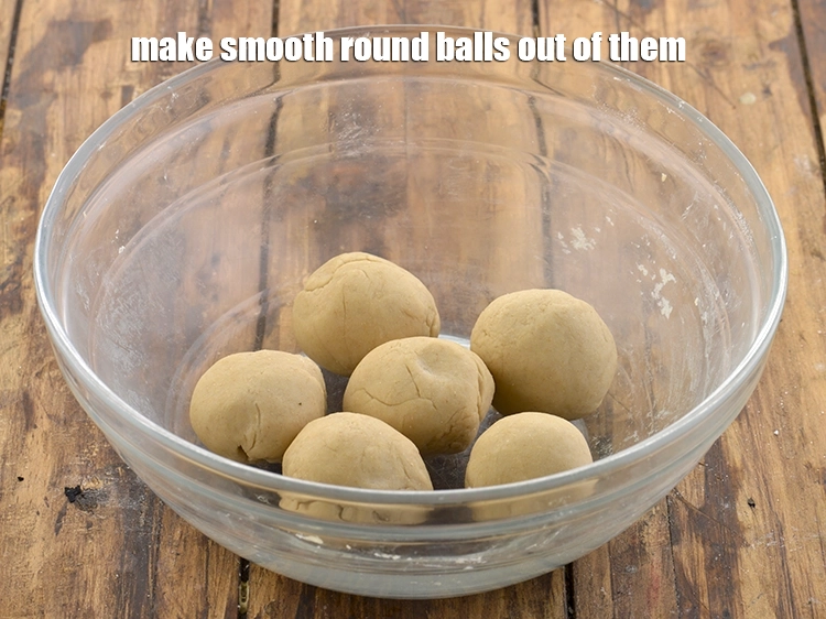 Step 9 – <p>Make smooth round balls out of them.</p>