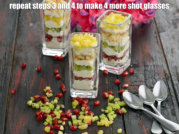 Step 5 – <p><span style="background-color:rgb(255,255,255);color:rgb(0,0,0);">Repeat steps 3 and 4 to make 4 more shot glasses.</span></p>