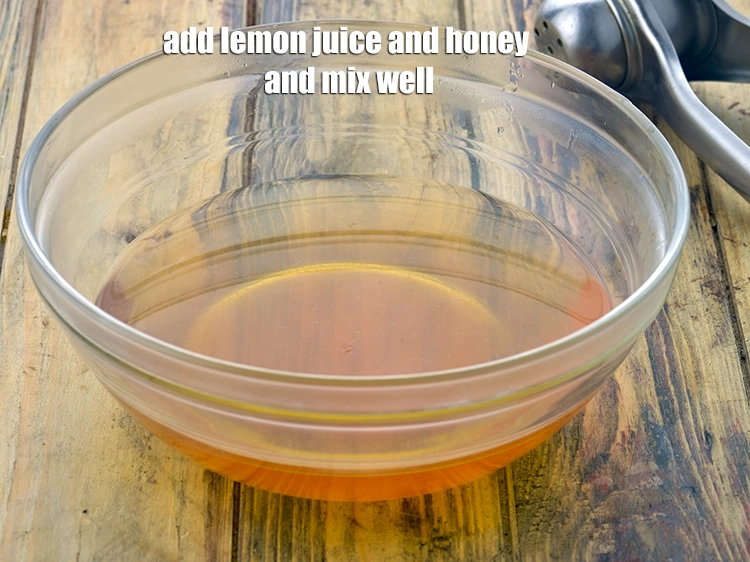 Step 5 – <p><span style="background-color:rgb(255,255,255);color:rgb(0,0,0);">Add the 2 tsp </span><a href="https://www.tarladalal.com/glossary-lemon-nimbu-428i#ing_2754"><u>lemon juice</u></a><span style="background-color:rgb(255,255,255);color:rgb(0,0,0);"> and 1 tbsp </span><a href="https://www.tarladalal.com/glossary-honey-467i"><u>honey</u></a><span style="background-color:rgb(255,255,255);color:rgb(0,0,0);"> …
