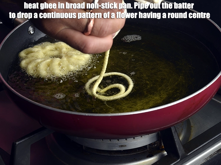 Step 18 – <p><span style="background-color:rgb(255,255,255);color:rgb(0,0,0);">Try practicing piping out the batter in a plate or a bowl till you …