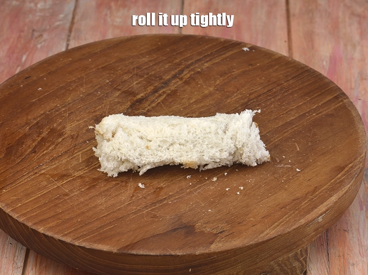 Step 7 – <p><span style="background-color:rgb(255,255,255);color:rgb(0,0,0);">Roll it up tightly.</span></p>