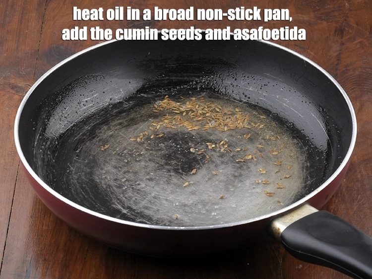 Step 1 – <p>To make the <strong>stuffing </strong>for<strong> Poha and Sprouted Vatana Samosa</strong>, <span style="background-color:rgb(255,255,255);color:rgb(0,0,0);">Heat the 1 tbsp …