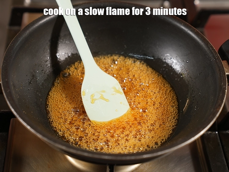 Step 11 – <p><span style="background-color:rgb(255,255,255);color:rgb(0,0,0);"><strong>Cook</strong> on a <strong>slow flame</strong> for 3 minutes, while stirring continuously.</span></p>