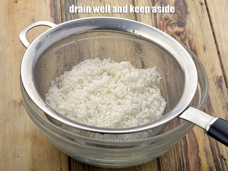 Step 5 – <p><span style="background-color:rgb(255,255,255);color:rgb(0,0,0);"><strong>Drain</strong> well and keep aside.</span></p>