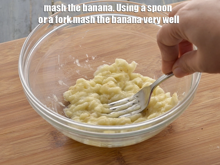 Step 13 – <p><strong>Mash</strong> the banana. Using a spoon or a fork mash the banana very well. No …