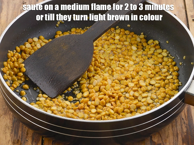 Step 5 – <p><strong>Sauté</strong> on a medium flame for 2 to 3 minutes or till they turn light …