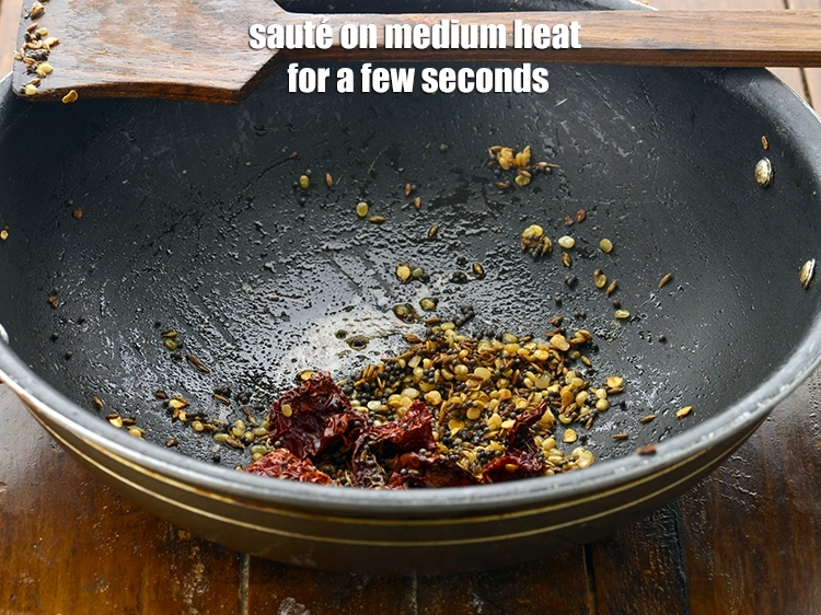 Step 16 – <p><strong>Sauté </strong>on medium heat for a few seconds.</p>