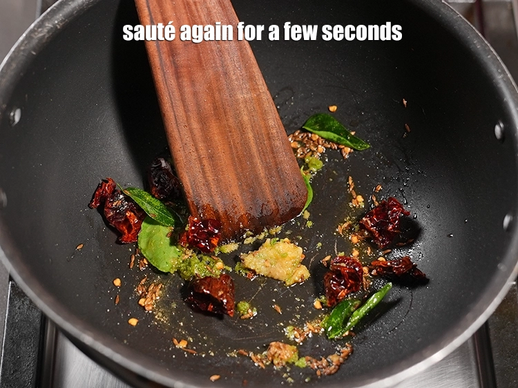 Step 24 – <p><span style="background-color:rgb(255,255,255);color:rgb(0,0,0);"><strong>Sauté</strong> again for a few seconds.</span></p>