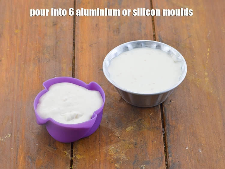 Step 3 – <p><span style="background-color:rgb(255,255,255);color:rgb(0,0,0);">Pour into 6 aluminum or silicon moulds.</span></p>