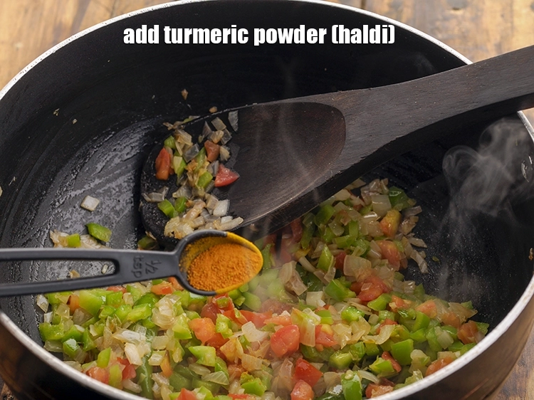 Step 14 – <p>Add <span style="background-color:rgb(255,255,255);color:rgb(0,0,0);">1/4 tsp </span><a href="https://www.tarladalal.com/glossary-turmeric-powder-haldi-645i"><u>turmeric powder (haldi)</u></a>.</p>