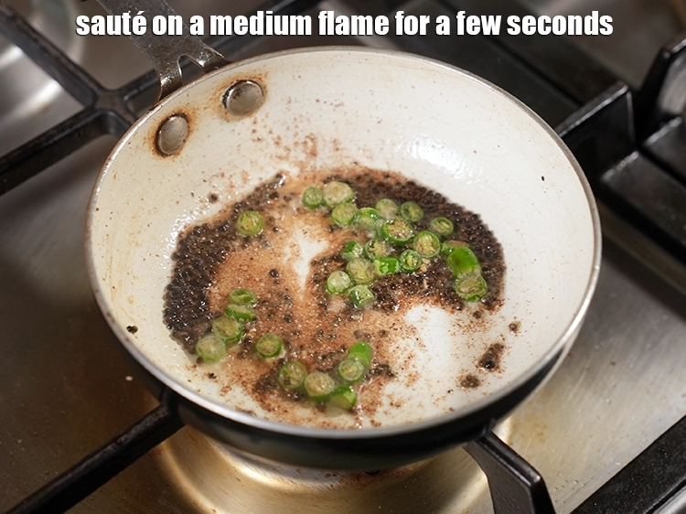 Step 12 – <p><strong>Sauté </strong>on a medium flame for a few seconds.</p>