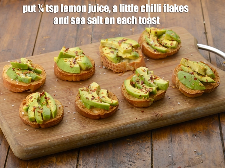 Step 7 – <p><span style="background-color:rgb(255,255,255);color:rgb(0,0,0);">Put ¼ tsp </span><a href="https://www.tarladalal.com/glossary-lemon-nimbu-428i#ing_2754"><u>lemon juice</u></a><span style="background-color:rgb(255,255,255);color:rgb(0,0,0);">, a little </span><a href="https://www.tarladalal.com/glossary-dry-red-chilli-flakes-paprika-338i"><u>dry red chilli flakes …