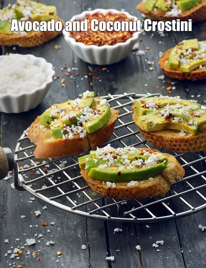 Step 9 – <p><span style="background-color:rgb(255,255,255);color:rgb(0,0,0);">Serve <strong>Avocado and Coconut Crostini</strong> immediately.</span></p>