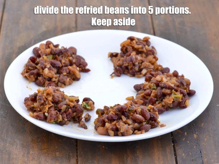 Step 8 – <p><span style="background-color:rgb(255,255,255);color:rgb(0,0,0);">To make the </span><strong>Mexican Crepes | &nbsp;Rajma paneer crepe | Baked Vegetarian Mexican Crepe …