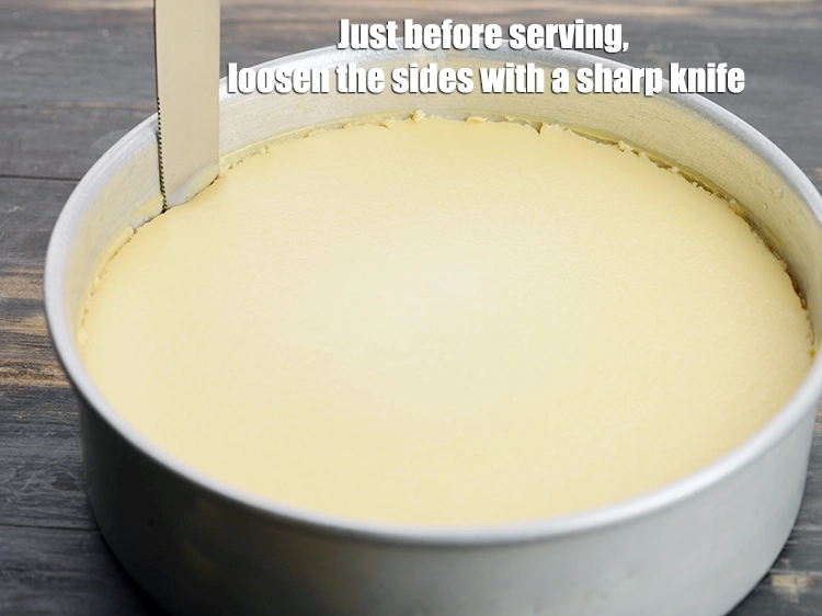 Step 9 – <p><span style="background-color:rgb(255,255,255);color:rgb(0,0,0);">Just before serving, <strong>loosen the sides</strong> with a sharp knife.</span></p>