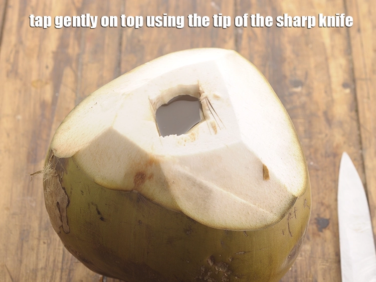 Step 3 – <p><span style="background-color:rgb(255,255,255);color:rgb(0,0,0);">Tap gently on top using the tip of the sharp knife. May be a …