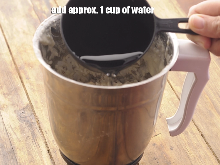 Step 23 – <p><span style="background-color:rgb(255,255,255);color:rgb(0,0,0);">Add approx. 1 cup of water.&nbsp;</span></p>