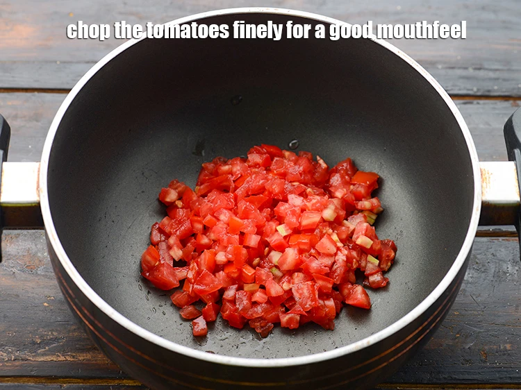 Step 37 – <p><span style="background-color:rgb(255,255,255);color:rgb(13,13,13);">Chop the <strong>tomatoes</strong> finely for a good mouthfeel.</span></p>
