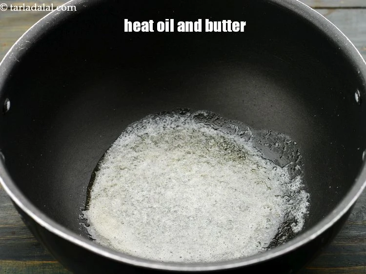 Step 3 – <p><span style="background-color:rgb(255,255,255);color:rgb(0,0,0);">Heat the oil and butter and cook for 30 seconds.</span></p>