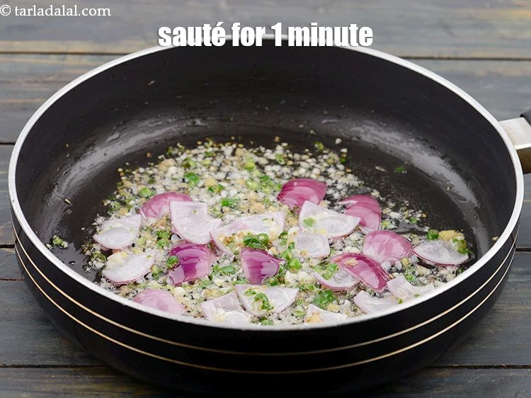 Step 12 – <p>Sauté for 1 minute.&nbsp;</p>