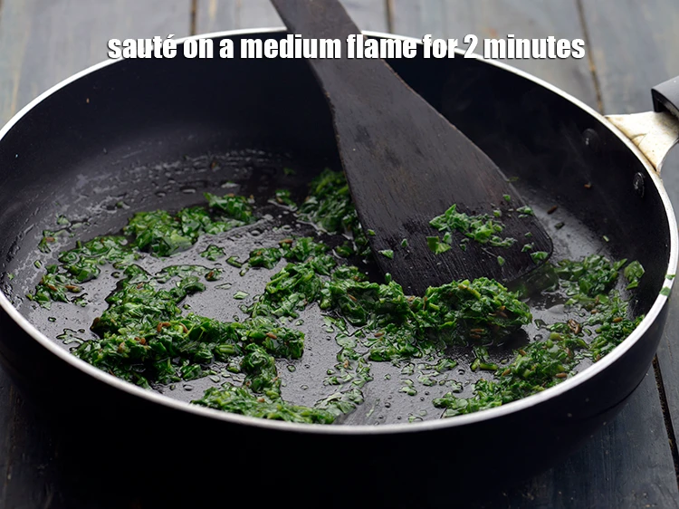 Step 10 – <p><span style="background-color:rgb(255,255,255);color:rgb(0,0,0);">Sauté on a medium flame for 2 minutes.</span></p>