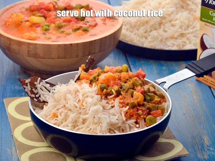 Step 10 – <p><span style="background-color:rgb(255,255,255);color:rgb(0,0,0);">Serve hot with <strong>coconut rice</strong>.</span></p>