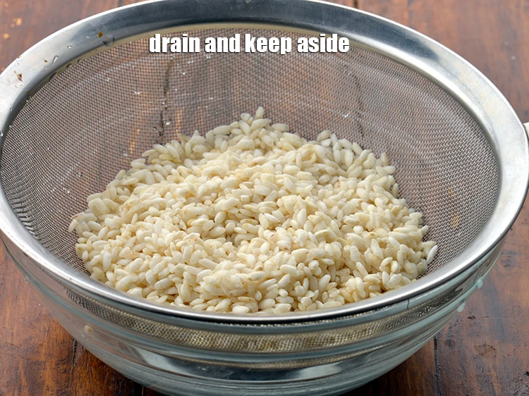 Step 3 – <p><span style="background-color:rgb(255,255,255);color:rgb(0,0,0);">Drain and keep aside.</span></p>