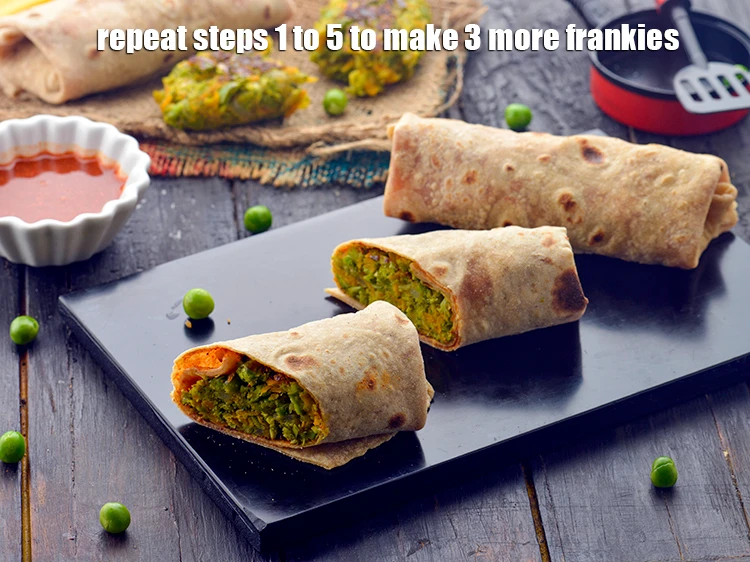 Step 28 – <p><span style="background-color:rgb(255,255,255);color:rgb(0,0,0);">Repeat steps 1 to 5 to make 3 more <strong>frankies</strong>.</span></p>