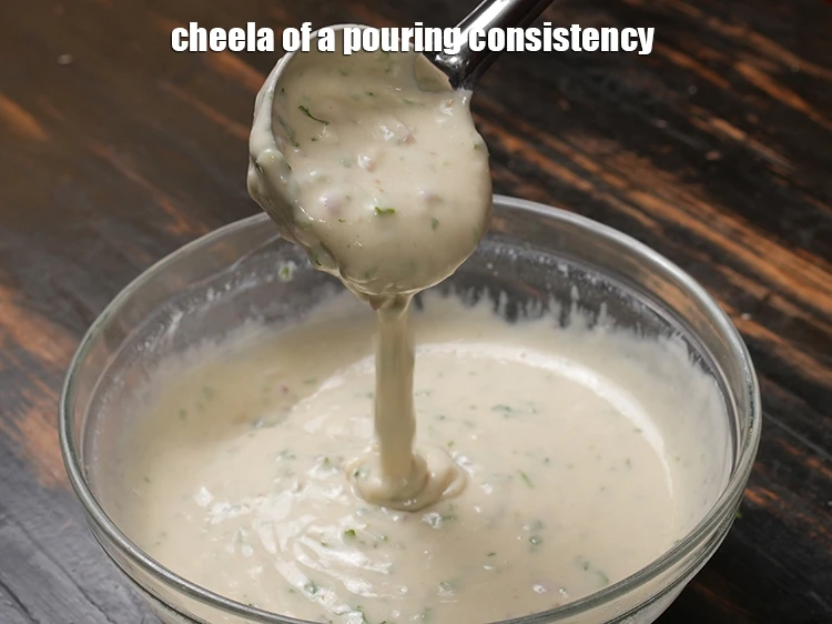 Step 15 – <p><span style="background-color:rgb(255,255,255);color:rgb(0,0,0);"><strong>Batter</strong> of pouring consistency/</span></p>