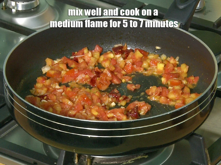 Step 22 – <p><span style="background-color:rgb(255,255,255);color:rgb(0,0,0);">Mix well and <strong>cook</strong> on a medium flame for 5 to 7 minutes, while …