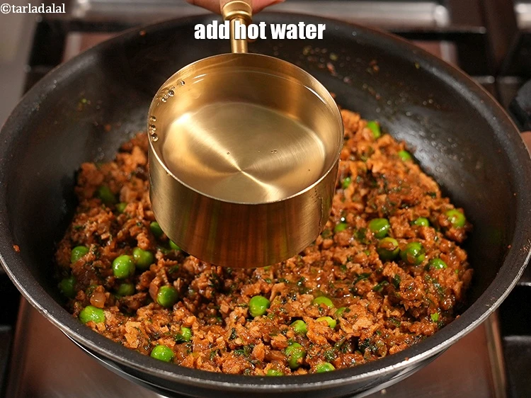 Step 37 – <p>Add 2 cups of hot water.</p>