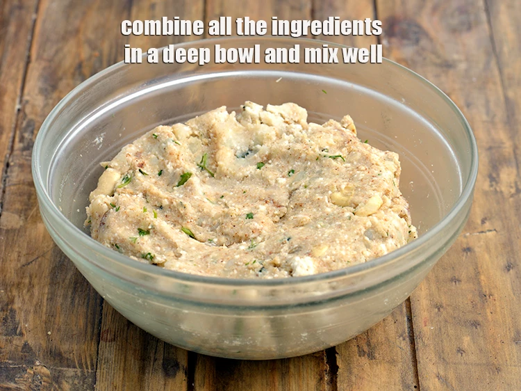 Step 1 – <p>To make the <strong>Koftas</strong>, <span style="background-color:rgb(255,255,255);color:rgb(0,0,0);">Combine all the ingredients in a deep bowl and mix …
