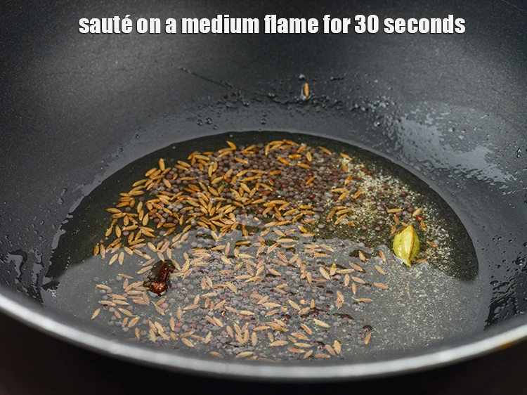 Step 34 – <p><span style="background-color:rgb(255,255,255);color:rgb(0,0,0);"><strong>Sauté</strong> on a medium flame for 30 seconds.</span></p>