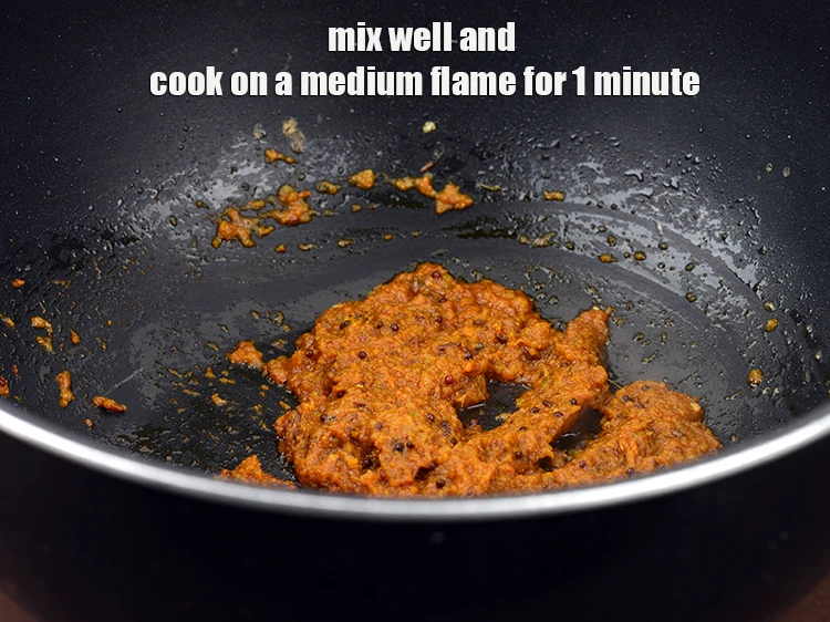 Step 40 – <p><span style="background-color:rgb(255,255,255);color:rgb(0,0,0);">Mix well and <strong>cook</strong> on a medium flame for 1 minute.</span></p>