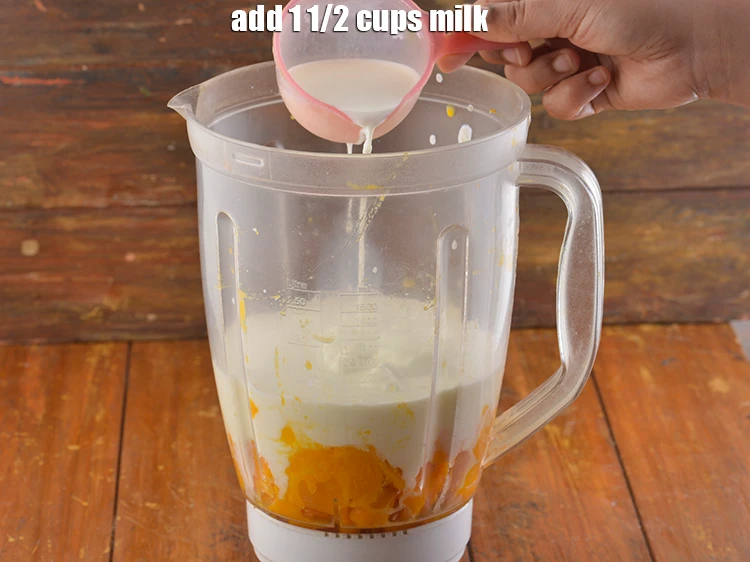 Step 3 – <p>Add <span style="background-color:rgb(255,255,255);color:rgb(0,0,0);">1 1/2 cups </span><a href="https://www.tarladalal.com/glossary-milk-doodh-full-cream-milk-514i"><u>milk</u></a><u>.</u></p>