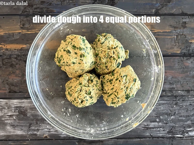 Step 18 – <p>Divide the mixture into 4 equal portions.</p>