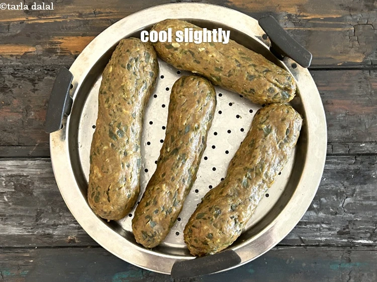 Step 23 – <html><head><meta charset="UTF-8"></head><body><p>Cool slightly.</p></body></html>