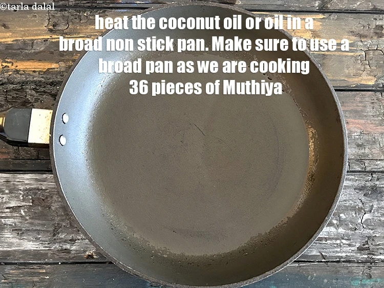 Step 26 – <html><head><meta charset="UTF-8"> </head><body><p>Heat the coconut&nbsp;oil or oil in a broad non-stick pan. Use coconut oil …