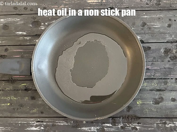 Step 5 – <html><head><meta charset="UTF-8"> </head><body><p>To make <strong>turai chutney recipe | &nbsp;ridge gourd chutney |</strong> <strong>South Indian turai …