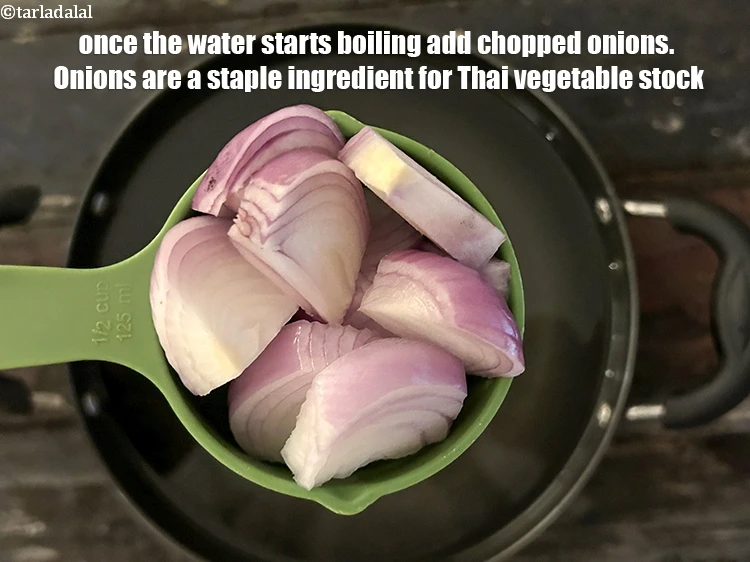Step 4 – <html><head></head><body><p>Once the water starts boiling, add all the vegetables one by one. First add 1/2 …