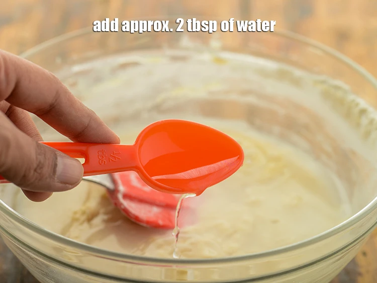 Step 13 – <p><span style="background-color:rgb(255,255,255);color:rgb(0,0,0);">Add approx. 2 tbsp of <strong>water</strong>.</span></p>