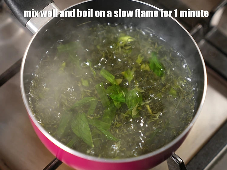 Step 10 – <p><span style="background-color:rgb(255,255,255);color:rgb(0,0,0);">Mix well and <strong>boil</strong> on a slow flame for 1 minute.</span></p>
