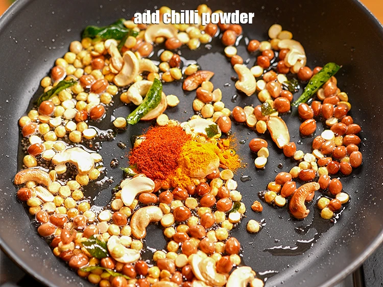 Step 11 – <p>Add&nbsp;1 tsp&nbsp;<a href="https://www.tarladalal.com/glossary-chilli-powder-red-chilli-powder-339i">chilli powder</a>.</p>