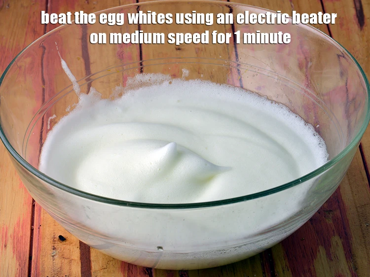 Step 3 – <p><span style="background-color:rgb(255,255,255);color:rgb(0,0,0);"><strong>Beat</strong> the <strong>egg whites</strong> using an electric beater on medium speed for 1 minute.</span></p>