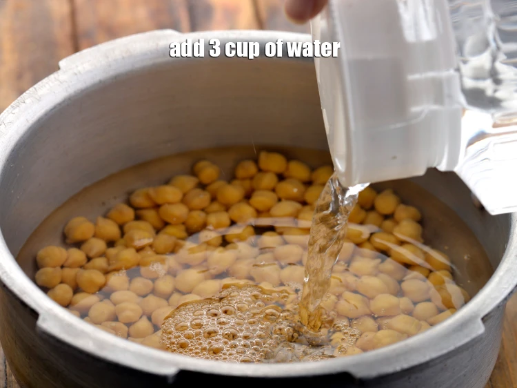 Step 6 – <p>Add 3 cup of <strong>water</strong>.</p>